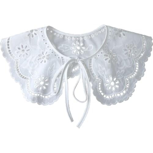 French Style Fake Collar Hollow Out Floral Embroiodery Lapel Necklace Shawl Cape