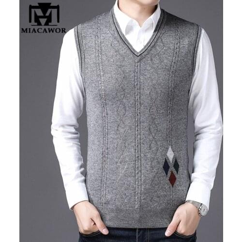 New Autumn Winter Sweater Vest Men Knitwear Pullover Slim Fit Chaleco Hombre Casual Sueter Masculino Y298