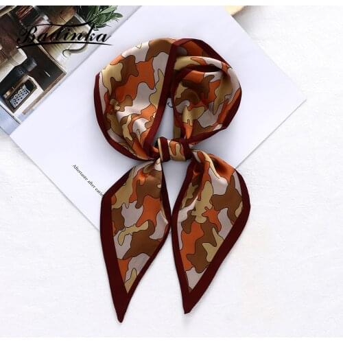 2021 New Designer Camouflage Print Silk Satin Hair Head Scarf Headband Women Long Purse Bag Handle Scarves for Ladies Bufandas