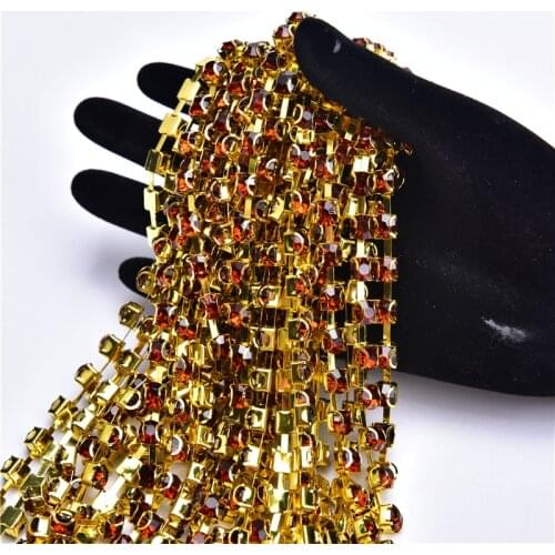 Fashion Rhinestone Cup Chain 6Mm Tea Color D Claw Diamonds Sewn On Dress Glass Crystal Gold Base Diy Wedding Garment Shoes Decor