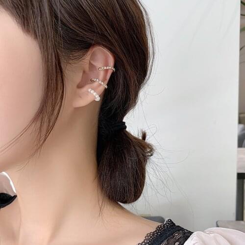NEW Multi-layer Clip Earrings Women Rock Ear Cuff No Hole Imitation Pearls Adjustable Earrings Statement Korean Earrings Jewelry