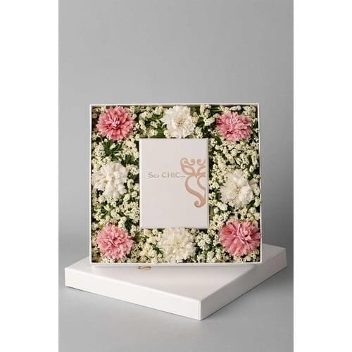 So CHIC Mothers Günü'ne Special Floral Gift Box So Chic Flower Box