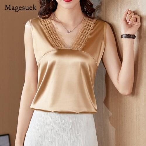 Plus Size 2021 Summer Women Sleeveless Blouse Solid Lace Hollow Out Embroidery Blouse Elegant Thin Female Clothing Blusa 15489