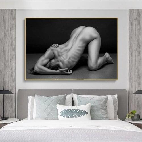 Black Background Canvas Painting Sexy Female Nude Posters and Prints Wall Art Picture for Living Room Home Decoration Cuadros