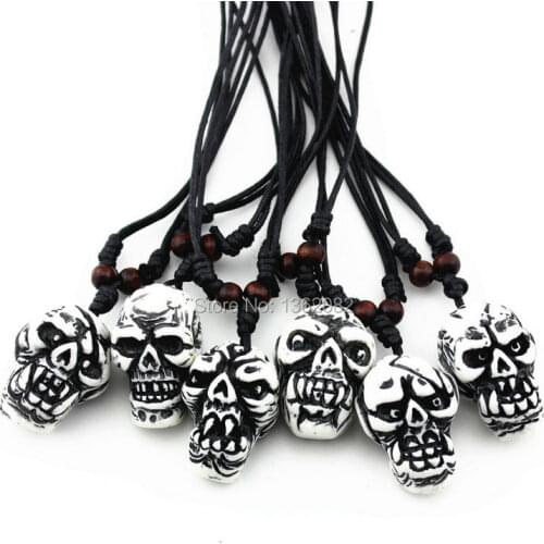 Cool 6pcs Mixed Styles Faux Yak Bone Carved Horror Devil Skull Pendant Necklace Halloween Skull Necklace Amulet Gift MN600