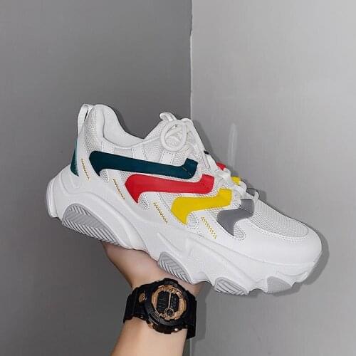 Men Fashion Sneakers Low Light Breathable Comfortable Damping Outdoor Jogging Shoes Thick Bottom Men Flats Shoe