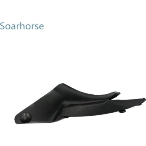 Soarhorse Car Front Windshield Wiper Water Diversion cover plate for Volvo S80 1999-2006