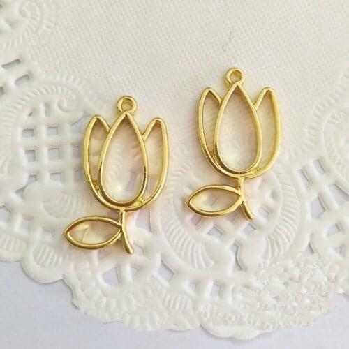 10pcs/lot Tulip flower Metal Frame DIY Pendant Gold Charm Bezel Setting Cabochon Setting UV Resin Charm