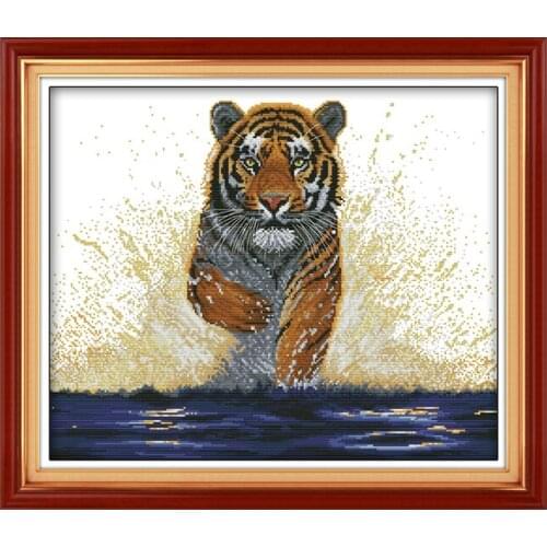 Joy Sunday The return of the tiger Cross Stitch Set small Animals Counted DIY 14CT 11CT Cross-stitch Kits Embroidery Needlework