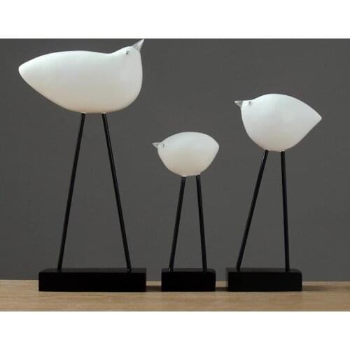 Simple Modern Creative Resin Birds Figurines Home Decoration Crafts Livingroom Bedroom Office Desktop Ornament Birthday Gift