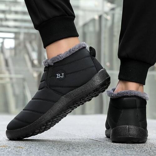 No-slip solid snow boots men shoes 2021 fashion warm fur slip-on men winter shoes men ankle boots zapatos de hombre