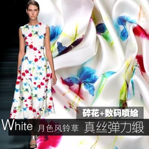 PRINTED SILK STRETCH SATIN 118cm width 19momme 100% Silk Fabric With Floral Printing White Color