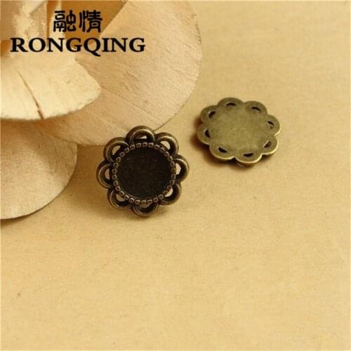 RONGQING 8mm 100pcs/lot Sunflower necklace Pendant Retro Tray DIY Accessories Wholesale Craft