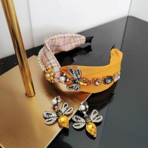 2021 Fashion Trend Fabric Rhinestone Imitation Pearl Bee Elegant Temperament Wind Ladies Headband Hair Accessories
