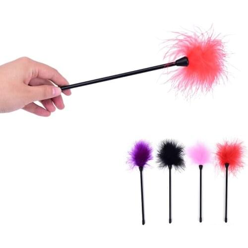 2020 Feather Flirting Tickler Sexy Whip Flirt Soft Ticklers Slave Flogger Bird Feather Clit Tickler Spanking Sex Toy 4 Colors
