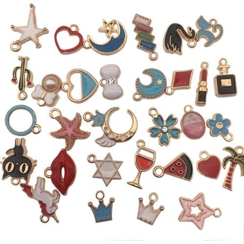 LOST WAY Gold Pendants