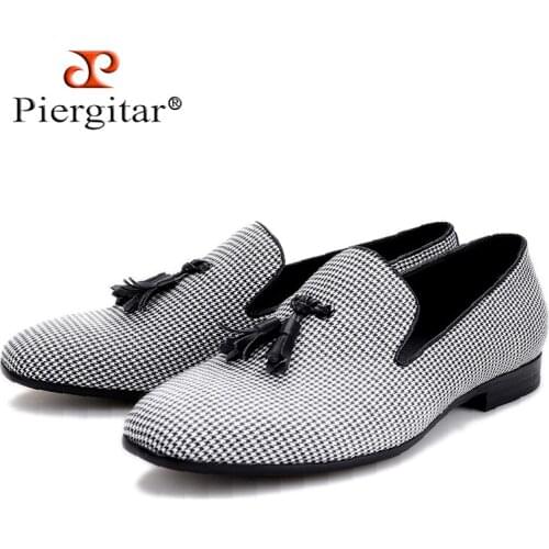 Piergitar 2018 new designs Three colors Houndstooth Fabric mens loafers with leather tassel Fashion party and wedding men shoes