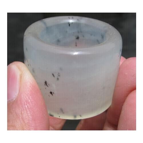 Aged natural clear hand carved thumb ring size13.5 shipping