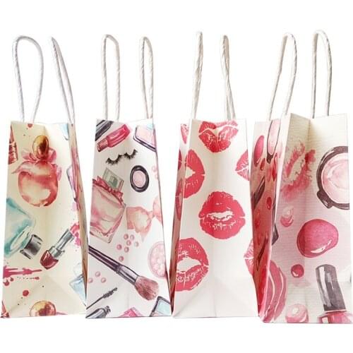 10 Pcs/lot 15x18cm Small Gift paper Bag With Handles for fashion store Wedding Party Xmas New year Beauty Gift Bag Lips Perfume