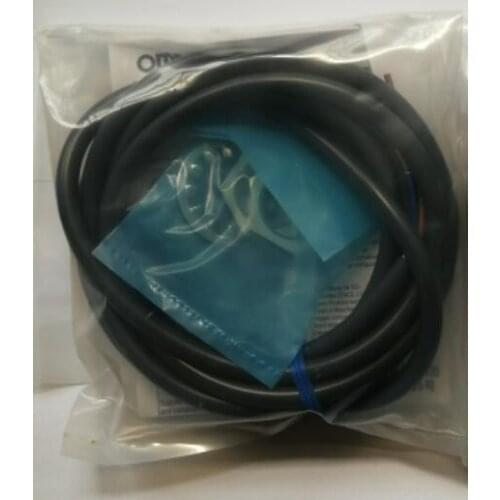 Proximity switch E2E-X2Y1-Z. 2M BY OMS E2E 9446D