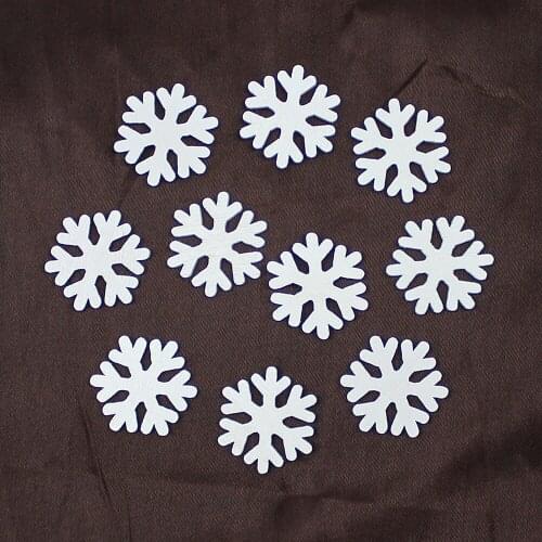 HUADODO Artificial Snow And Snowflakes
