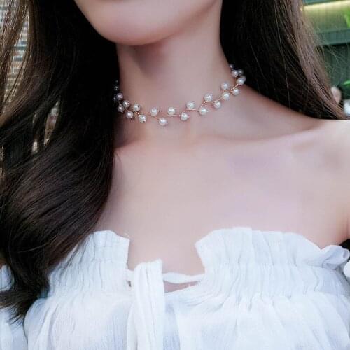 Pearl clavicle chain female light luxury temperament neckband simple short necklace female neck jewelry sweet collar neckband