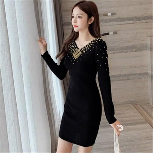 2020 New Elegant Pullovers Slim Fit Woman Dress Sexy V-Neck Long Sleeve Pearl Beading Knitted Black Vintage Women Dresses Nice