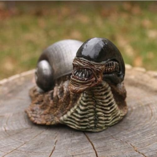 Extraterrestrial Snail Statue Figure Model Doll Collection Garden Decoration T21D Cn(Origin) OOTDTY