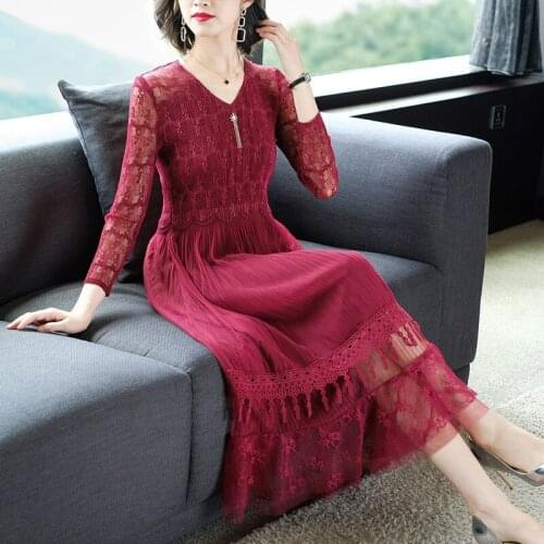 2020 Spring New Style Mesh Gauze Embroidery Temperament Slim Long Dress Ladies Red Hollow Out Pleated Lace Dress For Party r95