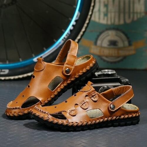 Leather 2021 New Mens Sandals Mens Baotou Breathable Beach Shoes Non-slip Outdoor Dual-use Sandals and Slippers Men