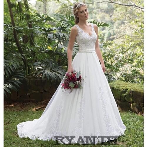 Wedding Dresses Scoop Neck Long Sleeve Corset Illusion Sexy Open Back With Key Sweep/Brush Train Bride Gowns