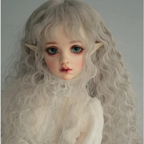 1/3 scale nude BJD girl SD Joint doll Resin figure model toy gift,not include clothes,shoes,wig and other accessories D2215