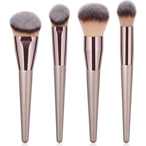 4pcs Champagne Gold Makeup Brush Set Foundation Blending Powder Buffing Tapered Concealer Contour Face Kabuki Make Up Brushes