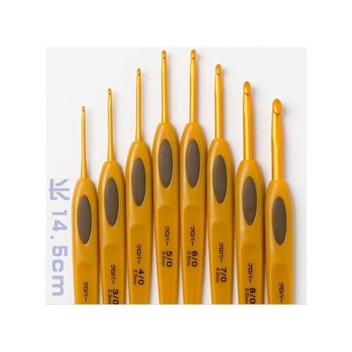 JAPAN CLOVER 43-606/43-605 Clover Soft Touch Crochet Hook-size 0.5MM-6.0MM 0.6MM 2MM, 2.2MM, 2.5MM, 3.0MM 4.0MM 4.5MM 5.0MM