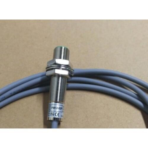 Taiwan new original FOTEK Inductive Proximity Switch PM12-02P