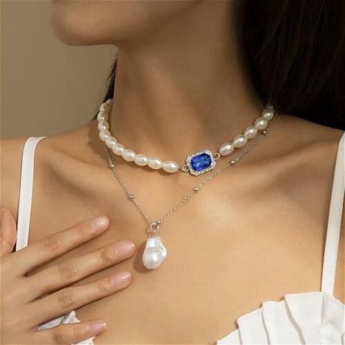 Vintage Pearl Choker Necklace For Women Fashion Crystal White Pendant Imitation Pearl Necklaces Elegant Wedding Jewelry