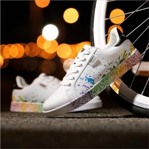 Men Flats shoes 2020 fashion students white board shoes women trend breathable high top sneakers basket zapatos hombre