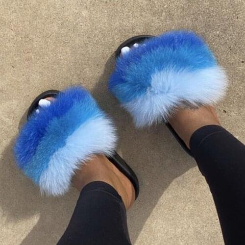 Womens Fur Slides Exquisite and Cute Fuzzy Slippers Girls Fur Sandals Raccoon Fur Slides Fur Flip Flops Plush Flat Shoes Slides
