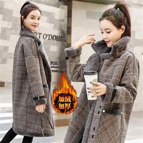 Female Coat 2021 Autumn Winter New Womens Mid-length Korean Version Lamb-like Fur Wool One-piece Plaid Coat Woolen Jacket Women