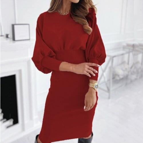 2021 European and American casual fashion solid color round neck waist knit sweater sexy bag hip dress womens clothing