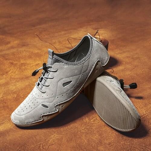 Fashion Casual Sneakers Men Leather Shoes Men Loafers Suede Shoes Outdoor Training Shoe Walking Breathable Lace-up Solid Flats