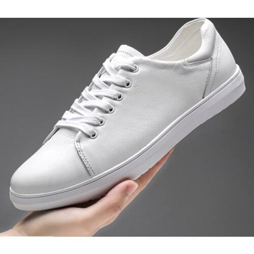 Trend 2021 Mens Shoes Fashion Mens Sports Shoes Leather Mens Loafers Soft Flat Boat Shoes White Sneakers Men Loafers