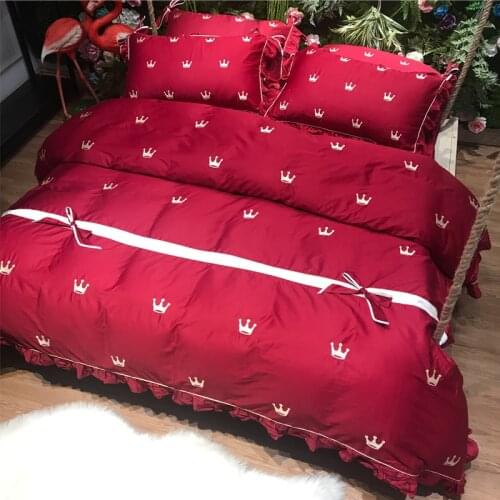Red Crown 80S Egyptian Cotton Embroidery Luxury Royal Bedding Set King Queen lovely Bed Sheet set Duvet cover Pillowcase 4/6pcs
