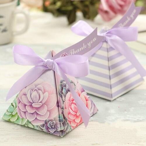 50pcs Purple Hand-painted Creative Wedding Favors Flower Candy Boxes two side print Triangular chocolate gift box