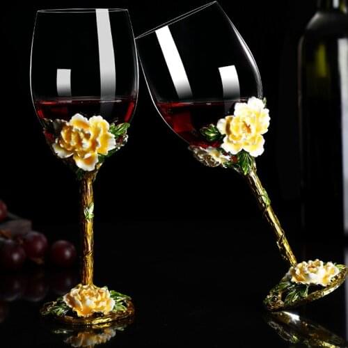 Beautiful crystal glass flower goblet Fashion home decoration wine glass carving flower cup