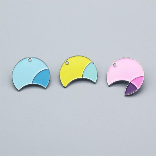 Cute Cartoon Comic Brooch Interesting Metal Enamel Badge Denim Jacket Backpack Pin Decoration Childrens Fashion Jewelry Gifts