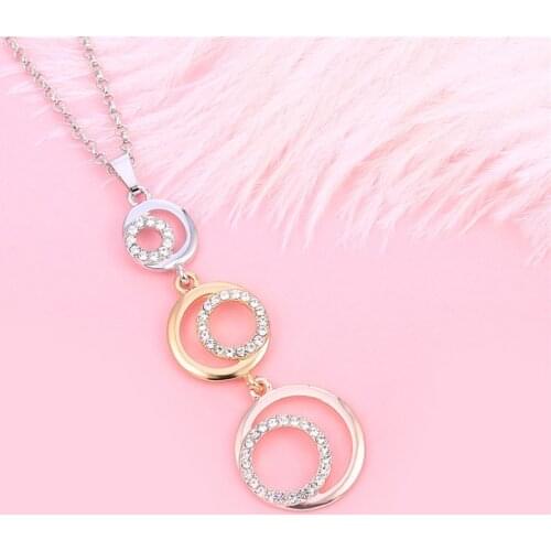 Mix Color Circles Crystal Pendant Necklace For Women Choker Fashion Short Color Necklace Fashion Statement Jewelry Party Gifts