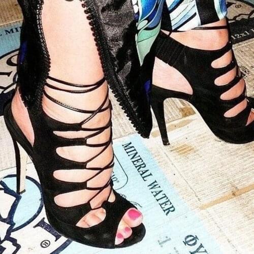2019 Sexy Black Cutouts Sandals Crisscross Lace Up High Heel Sandals Fashion Peep Toe Mujer Slingback Stilettos Nightclub Ladies