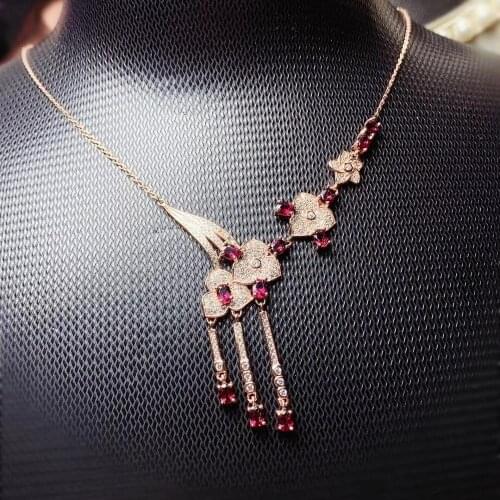 Luxurious Tassels Flower Natural red garnet Pyrope Necklace Natural Gemstone Pendant Necklace 925 sliver women party Jewelry