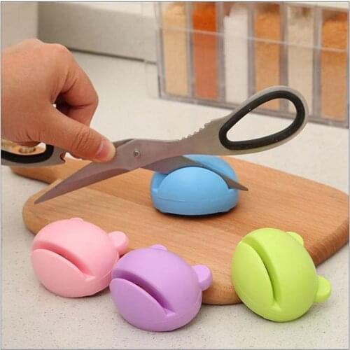 Mini Knife Sharpener Useful Cute Whetstone Home Kitchen Knife Grinding Mill Scissors None-Slip Multifunctional Kitchen Tools